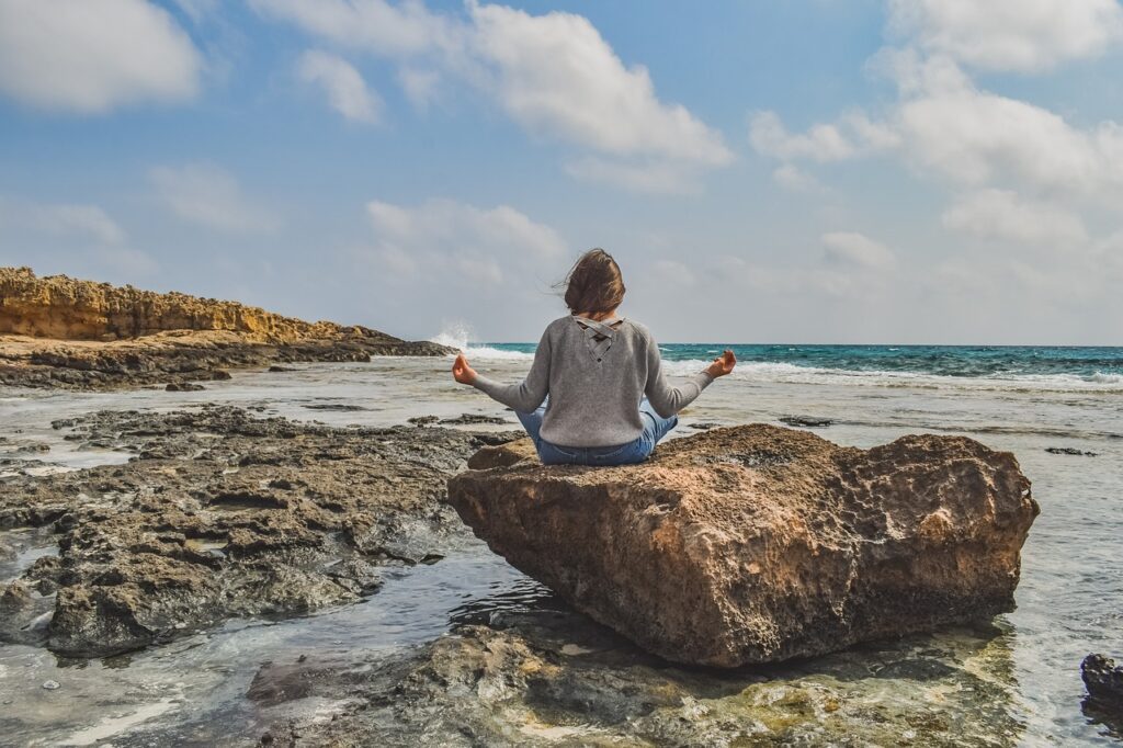 Jak codzienna medytacja może wpłynąć na nasze życie?