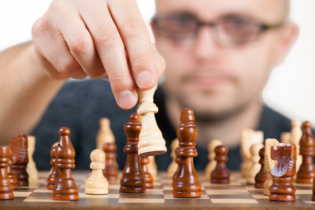 Co warto wiedzieć o grze w szachy?